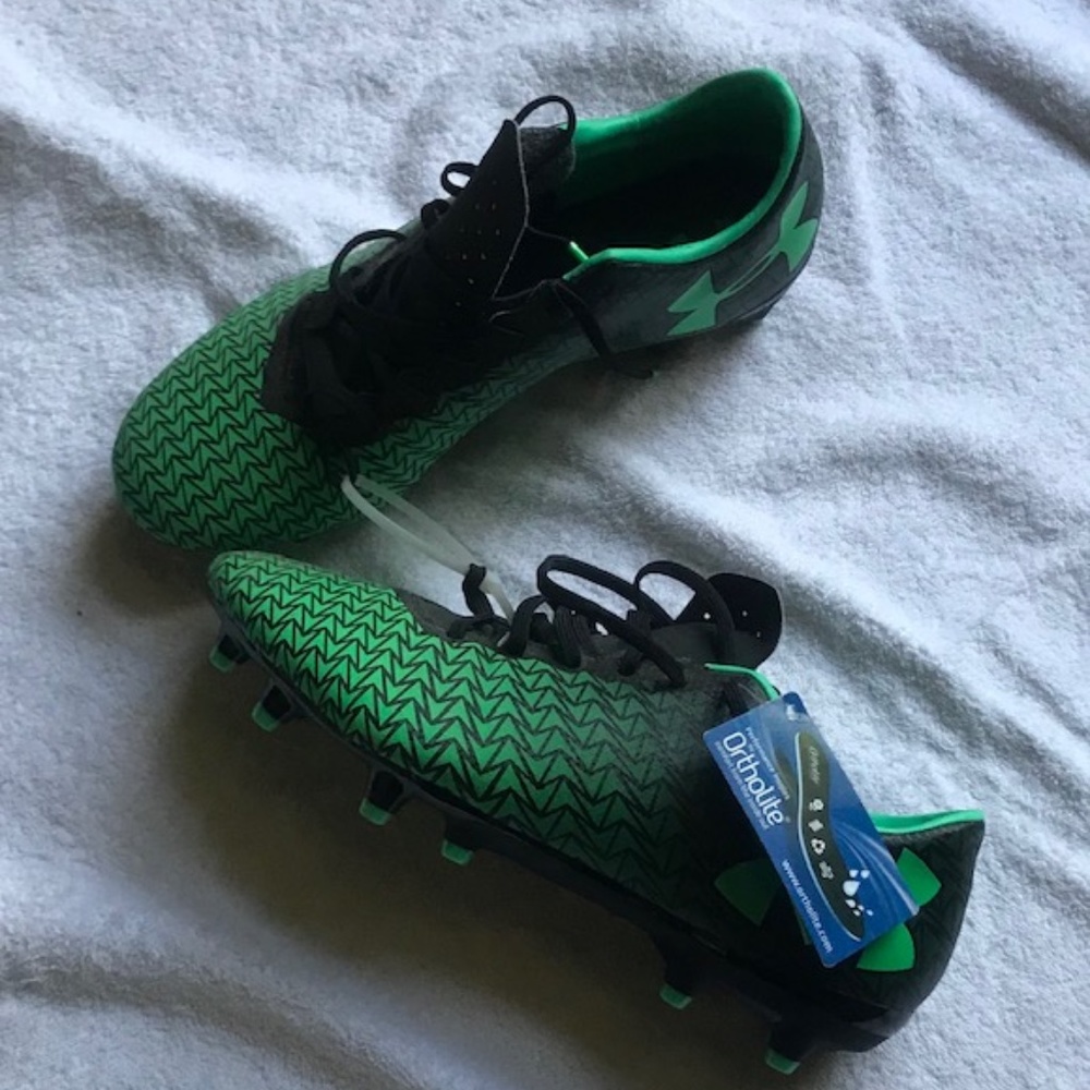 ladies Under armour Soccer cleats